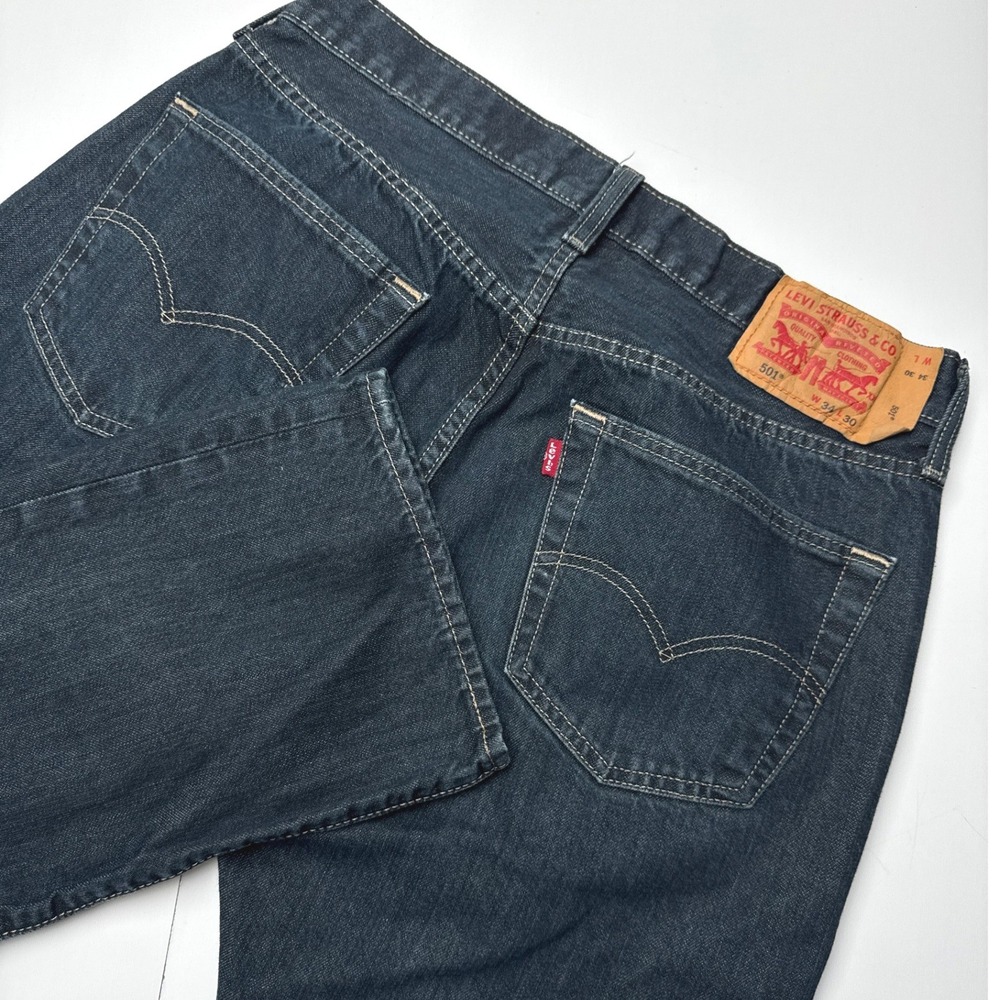 Levis 501 Original Fit Dark Wash Indigo Straight Leg Button Fly Jeans W34 L30